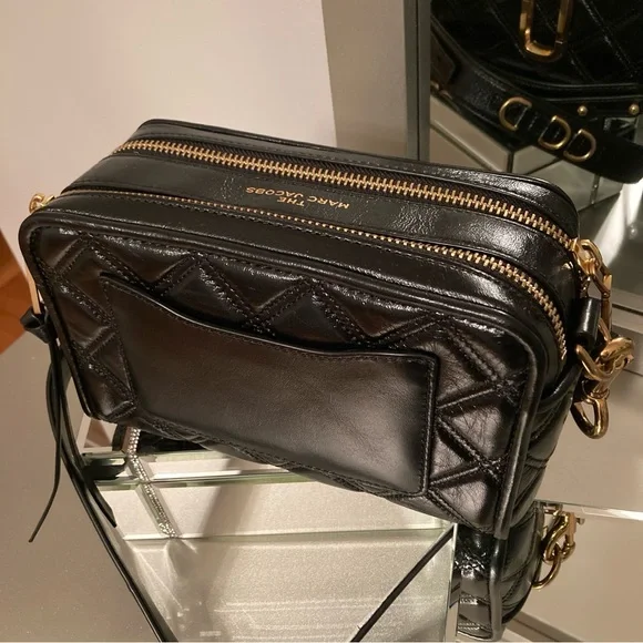 Authentic w Tag MARC JACOBS Quilted Softshot 21 Crossbody Bag Black Gold - Picture 7 of 14